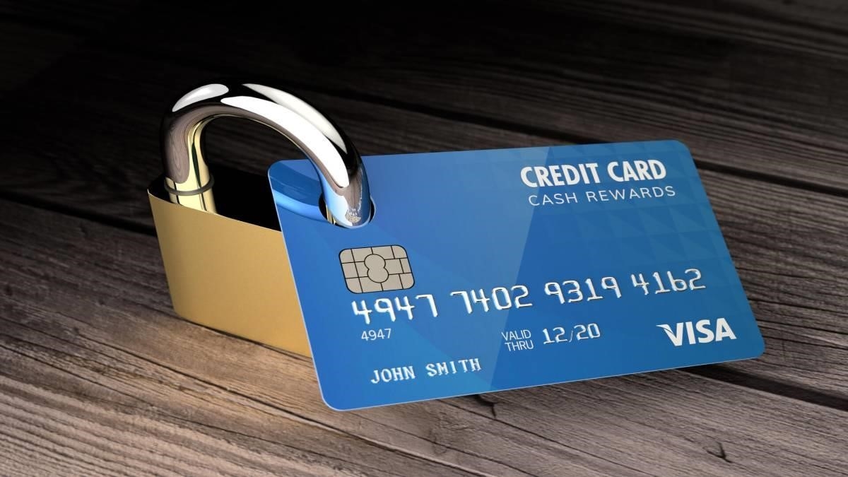 Trường hợp thường xảy ra khi thẻ ATM bị khóa trong quá trình giao dịch.