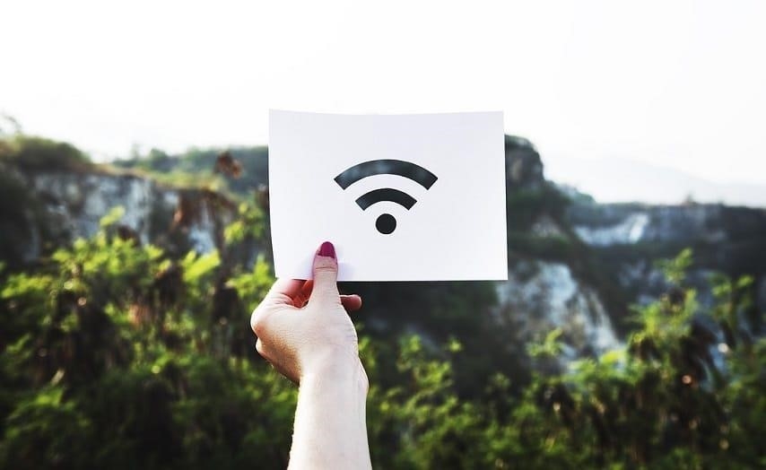 Kiểm tra kết nối Internet để đảm bảo rằng bạn có thể truy cập vào mạng và sử dụng các dịch vụ trực tuyến.