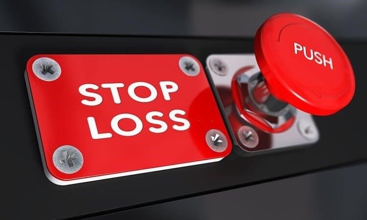 Lệnh Stop Loss là một công cụ trong giao dịch chứng khoán, được sử dụng để giới hạn tổn thất tiềm năng bằng cách đặt một mức giá bán tự động cho một cổ phiếu hoặc tài sản tài chính khác.