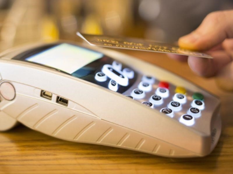 Tùy thuộc vào từng loại thẻ ghi nợ, giới hạn giao dịch sẽ khác nhau.