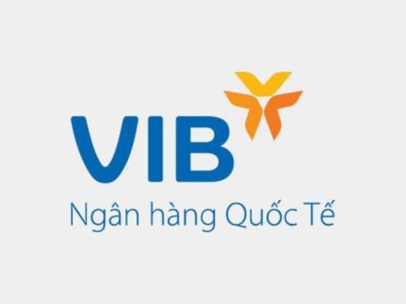 Logo ngân hàng VIB là biểu tượng đại diện cho ngân hàng, thể hiện sự chuyên nghiệp, tin cậy và độc đáo của ngân hàng này. Logo được thiết kế với màu sắc và hình ảnh đặc trưng, tạo nên sự nhận diện dễ dàng cho khách hàng và gắn kết hơn với thương hiệu của ngân hàng.